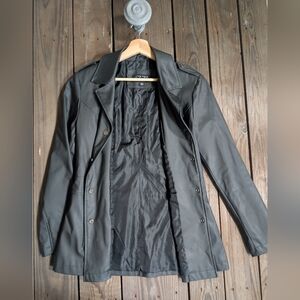 IZZI Water-Resistant Jacket M